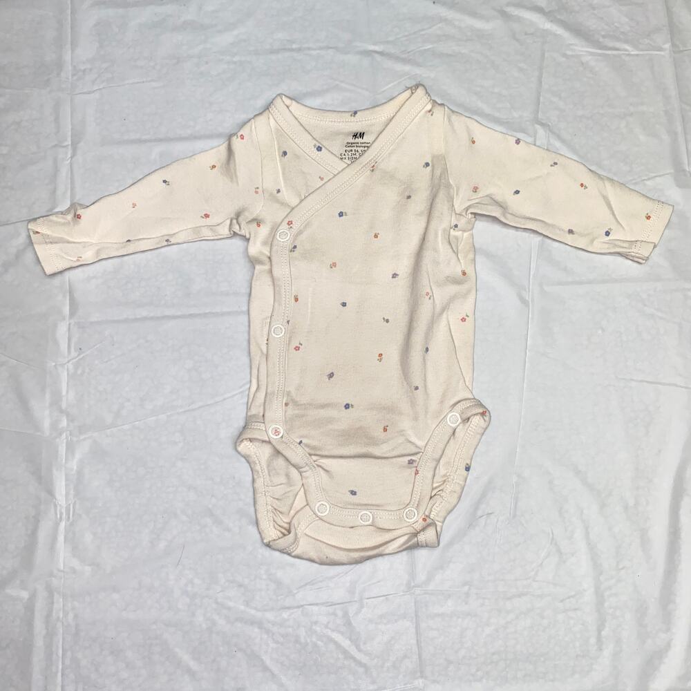 H&M Cream Floral Organic Cotton Long Sleeve Bodysuit Baby Girls Size Newborn